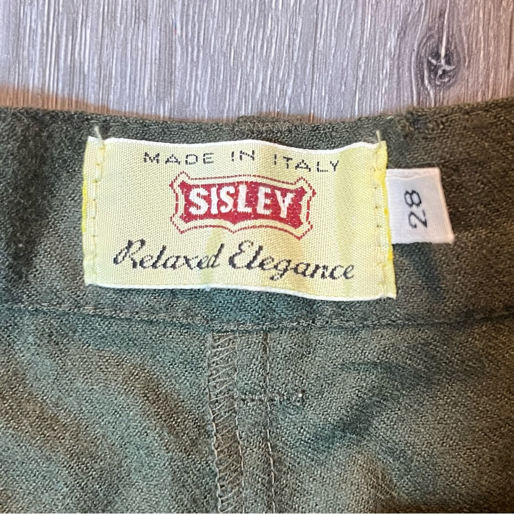 Vintage Sisley Italian 100% Virgin Wool Military Green Pleated Shorts Size 28 - Picture 2 of 9